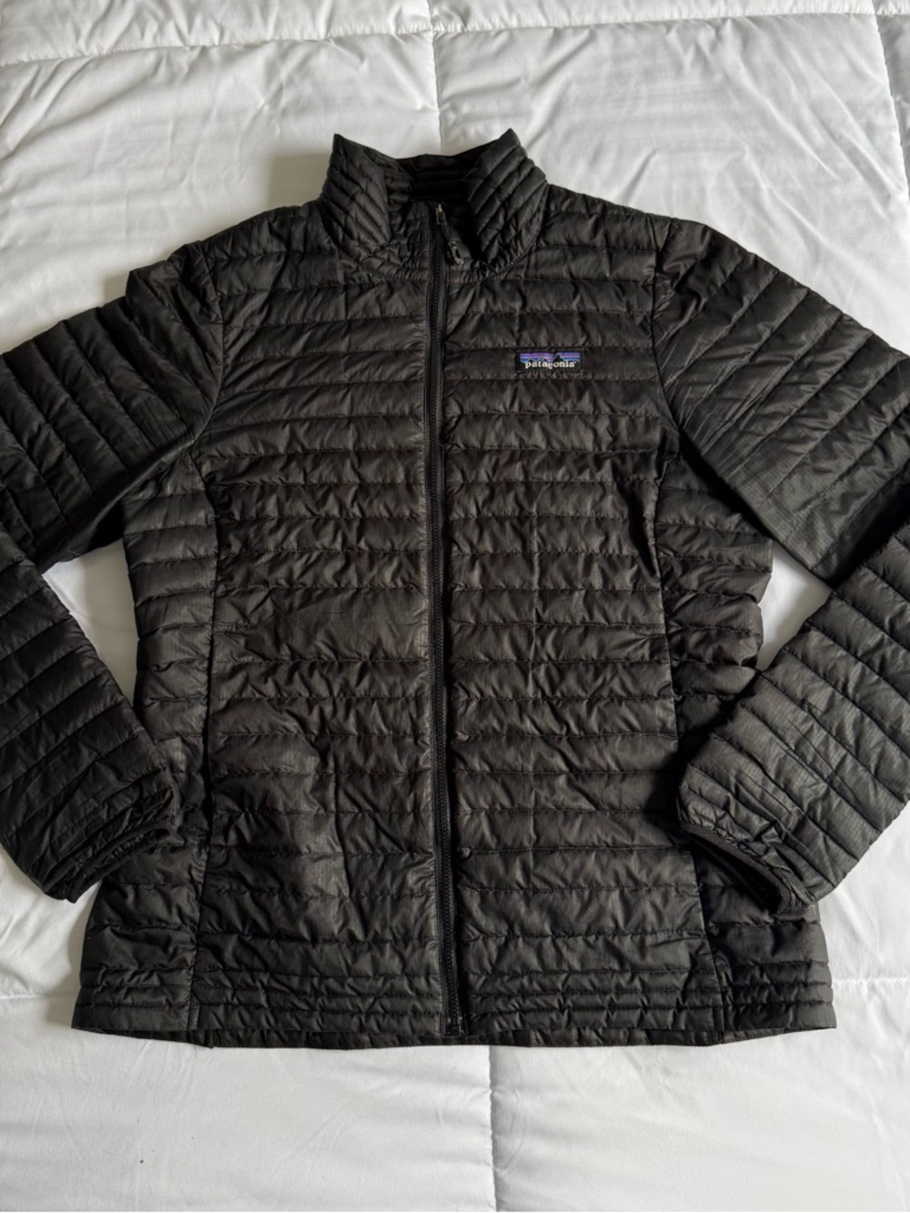 Patagonia Women's Down Sweater™ Jacket - Picture 2 of 9